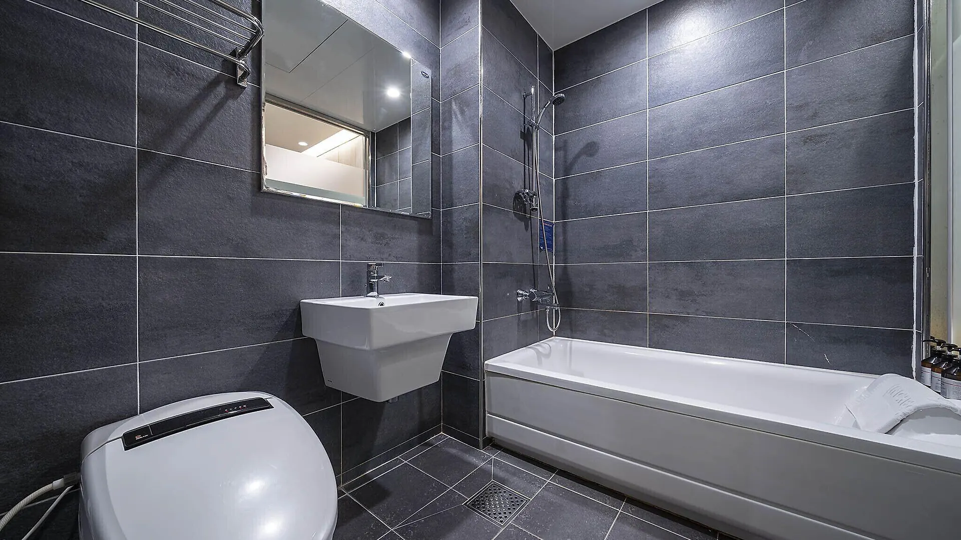 Incheon Stay Hotel 3*,