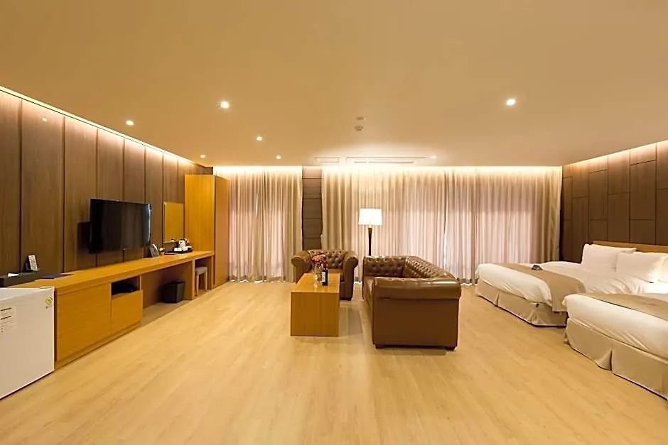 Incheon Stay Hotel 3*,